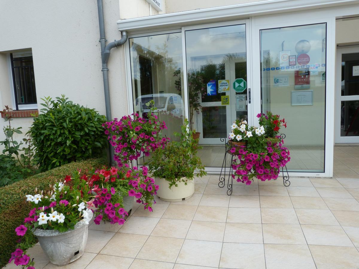 Hostellerie Du Chateau Saint-Pere-sur-Loire Екстериор снимка