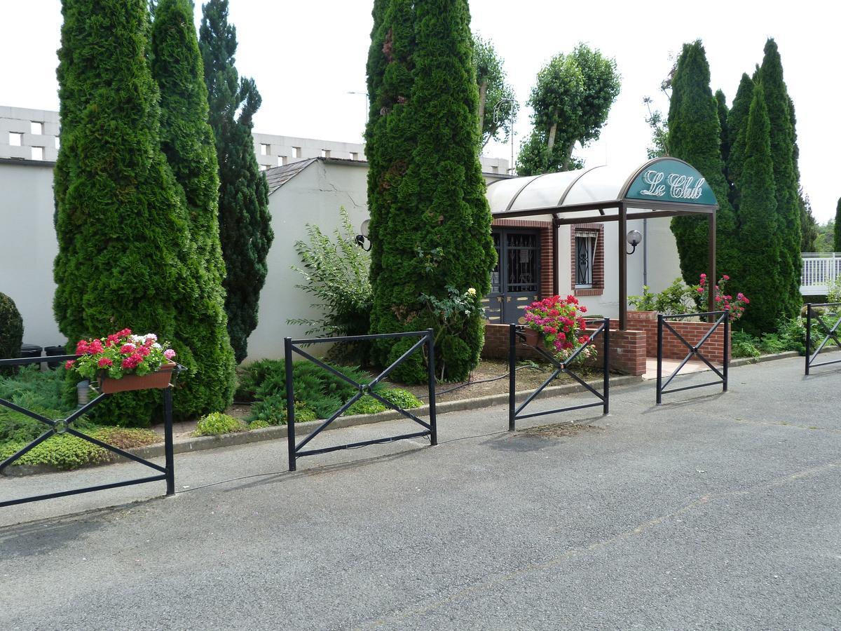 Hostellerie Du Chateau Saint-Pere-sur-Loire Екстериор снимка